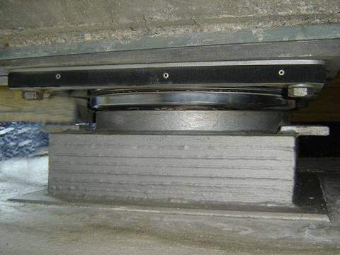 Gối chỏm cầu (Spherical Bearing)